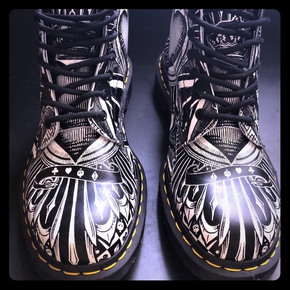 dr martens playing cards